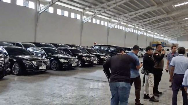 Kasus Korupsi PT Sritex, Kejagung Sita 72 Mobil Mewah